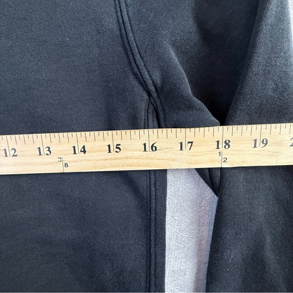 Nike Kids M Charcoal Pullover Hoodie - Picture 6 of 6